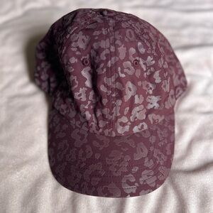 Women’s Athleta burgundy leopard fleece lined baseball cap